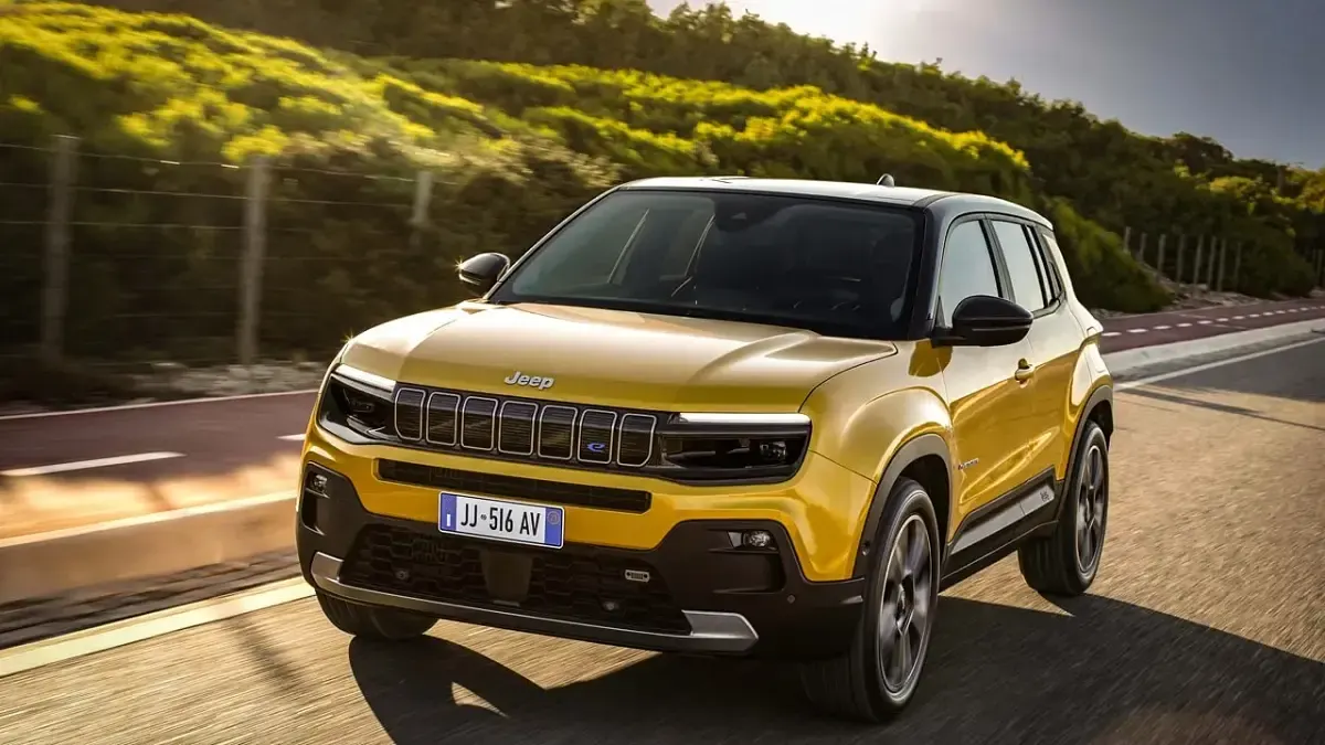 Nuova Jeep Avenger Altitude 101 CV (74 kW) 2026 Volcano SUV