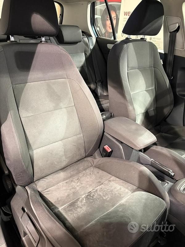 Usata VW Golf VI Highline 122 CV (89 kW) 2010 Blu Utilitaria