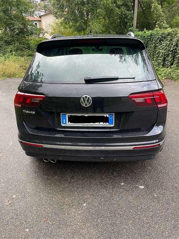 Usata VW Tiguan 150 CV (110 kW) 2020 Nero SUV