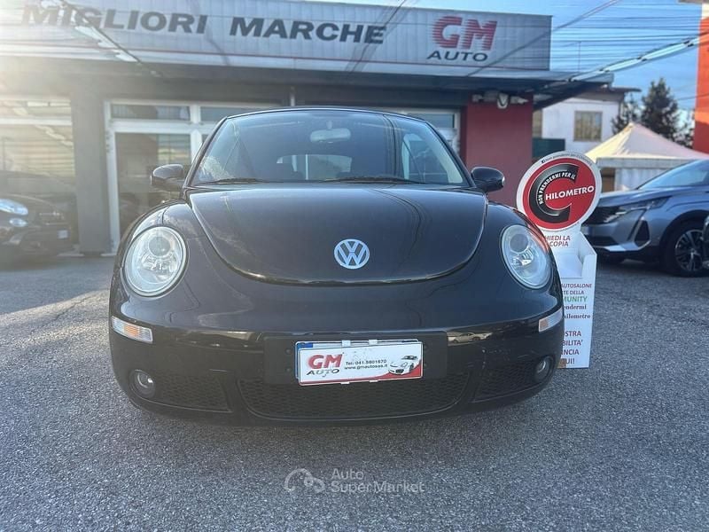 Usata VW Beetle 105 CV (77 kW) 2007 Other Cabrio