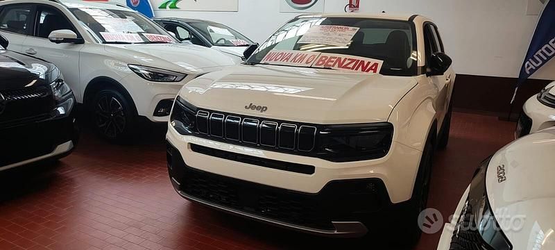Bianco Usata 2024 Jeep Avenger Summit SUV | 23.900 € (Buon prezzo) - Immagine 1/4