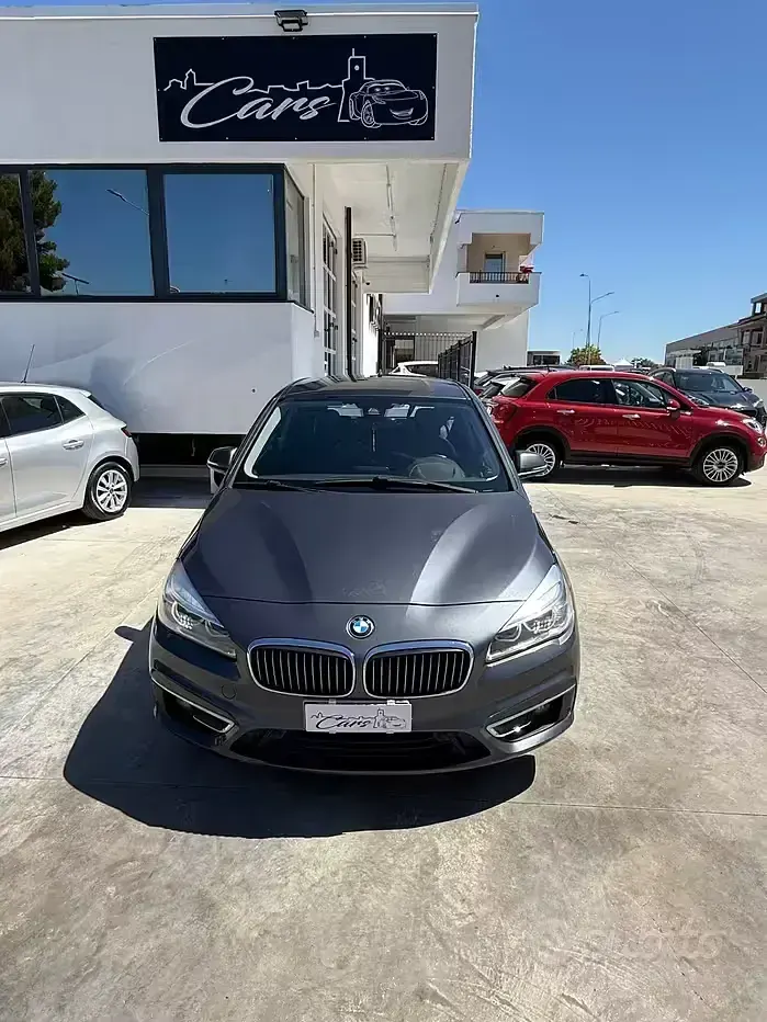 Usata BMW 216 Active Tourer Luxury Line 116 CV (85 kW) 2018 Grigio Monovolume
