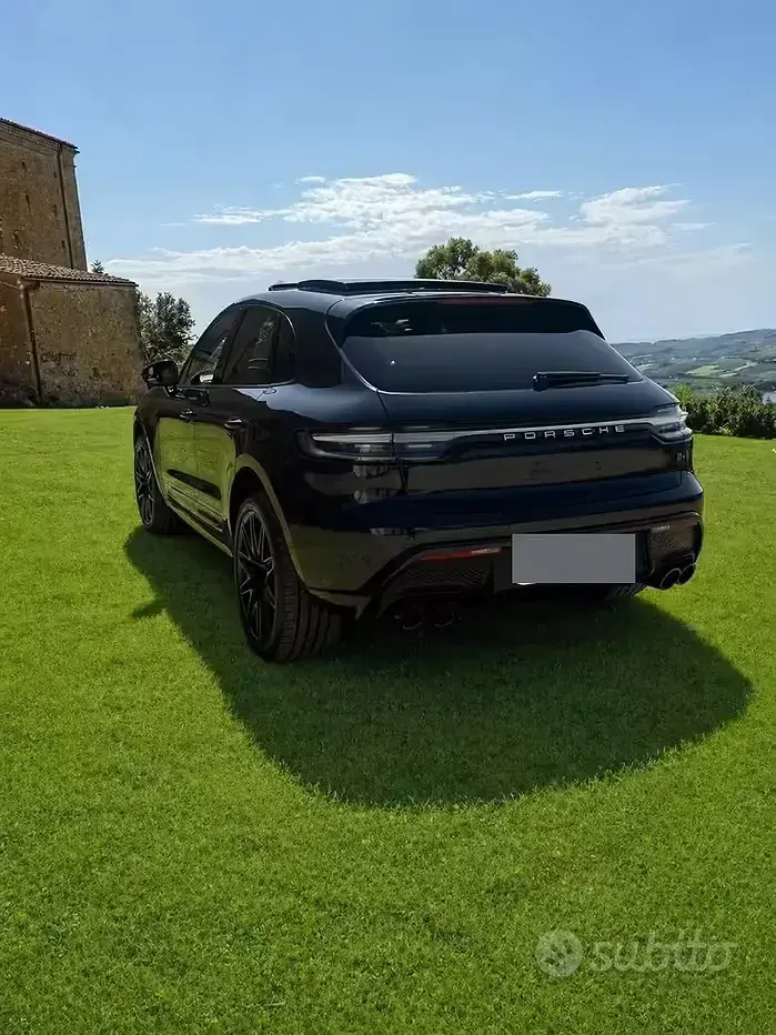 Usata Porsche Macan 441 CV (324 kW) 2022 Blu SUV