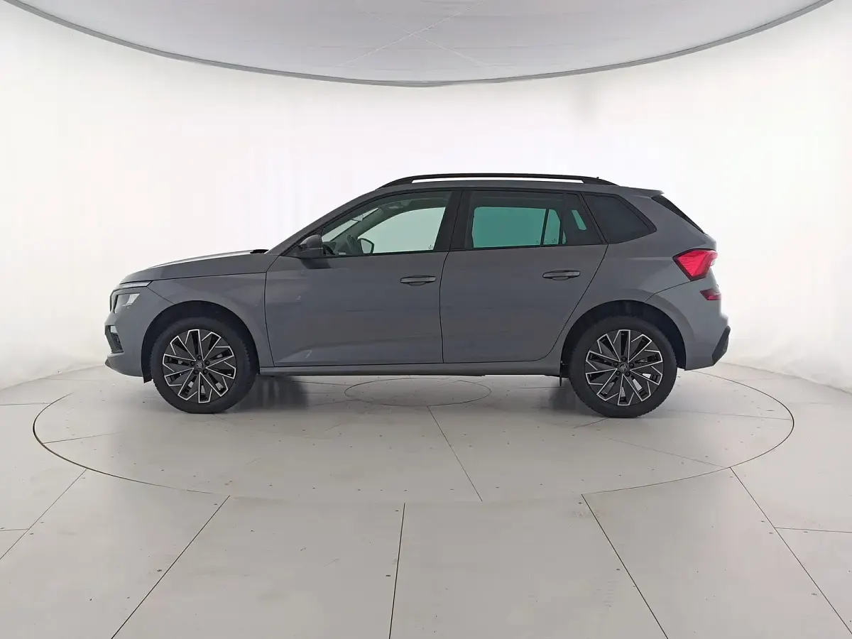 Usata Skoda Kamiq 116 CV (85 kW) 2025 Grigio graphite metallizzato SUV