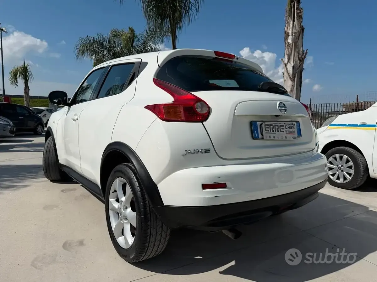 Usata Nissan Juke 110 CV (80 kW) 2011 Bianco SUV
