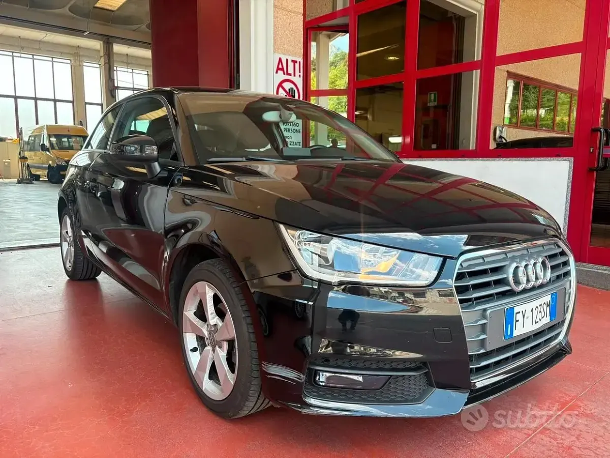 Usata Audi A1 95 CV (69 kW) 2017 Nero Utilitaria