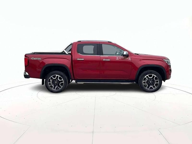 Usata VW Amarok Style 241 CV (177 kW) 2024 Rosso / pastello Pick-up