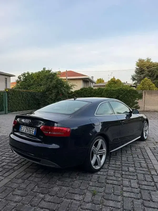 Usata Audi A5 S-Line 160 CV (117 kW) 2011 Coupé