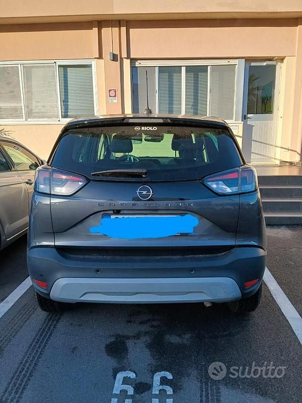 Usata Opel Crossland Edition 110 CV (80 kW) 2022 Grigio SUV