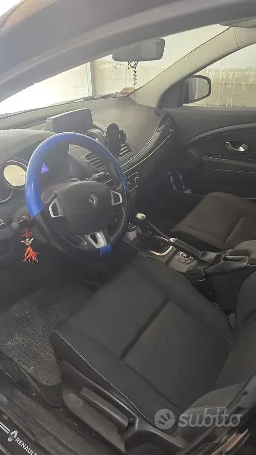 Usata Renault Mégane 110 CV (80 kW) 2012 Nero Berlina
