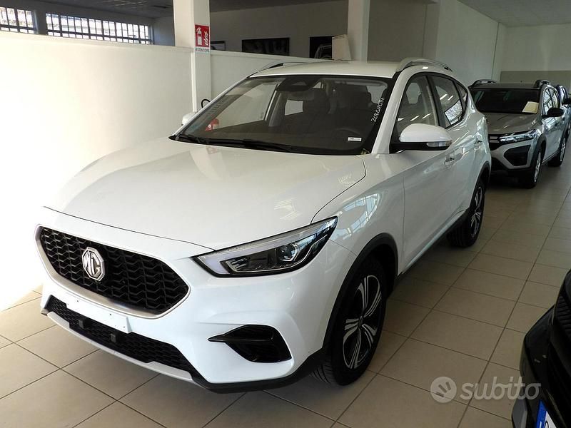 Usata MG ZS Comfort 116 CV (85 kW) 2025 Bianco SUV