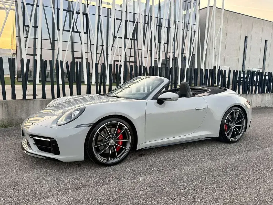Usata Porsche 911 Carrera S Cabriolet Sport 450 CV (330 kW) 2021 Cabrio