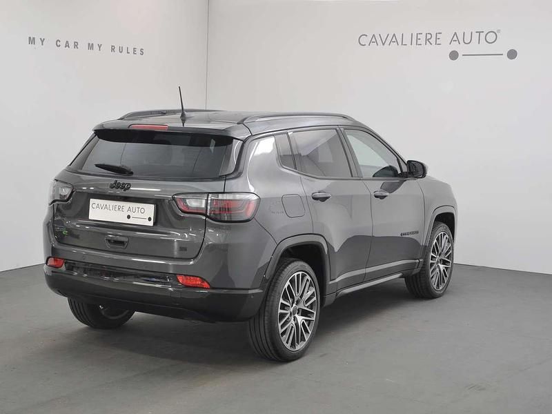 Usata Jeep Compass Summit 131 CV (96 kW) 2024 Grigio SUV