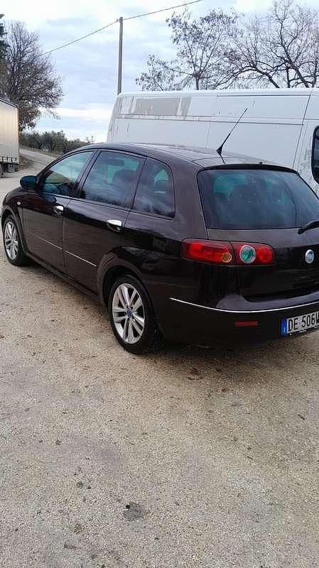 Usata Fiat Croma Emotion 150 CV (110 kW) 2006 Berlina
