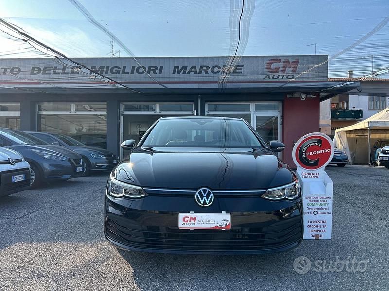 Usata VW Golf VIII Life 110 CV (80 kW) 2021 Other Berlina