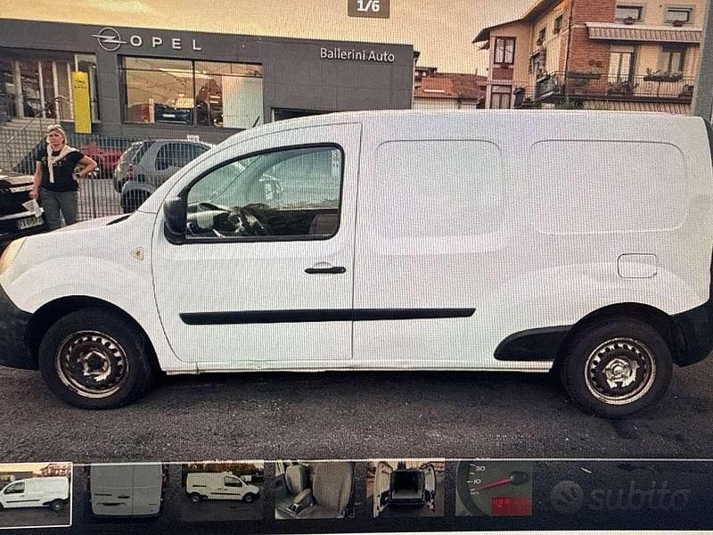 Usata Renault Kangoo Expression 90 CV (66 kW) 2011 Bianco Monovolume