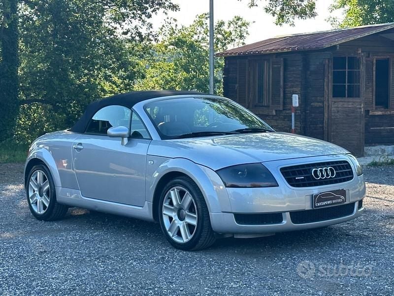 Usata Audi TT Roadster 225 CV (165 kW) 2003 Grigio Cabrio