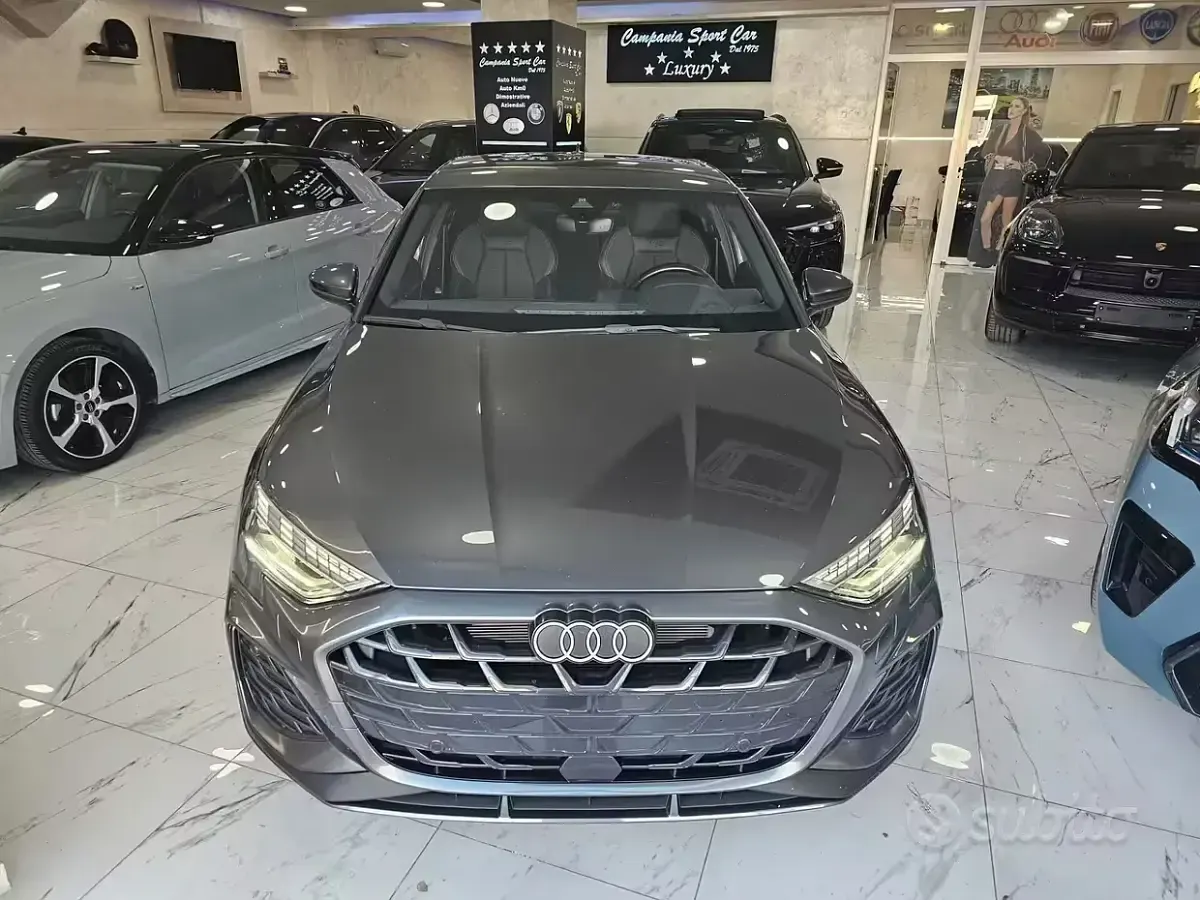 Usata Audi A3 S-Line 150 CV (110 kW) 2025 Grigio Berlina