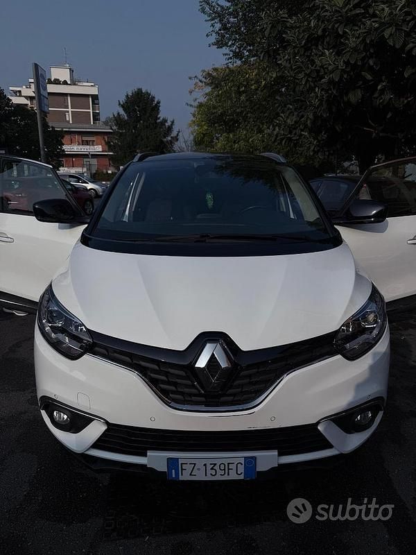 Bianco Usata 2019 Renault Grand Scénic IV Initiale Monovolume | 15.999 € (Cara) - Immagine 1/4