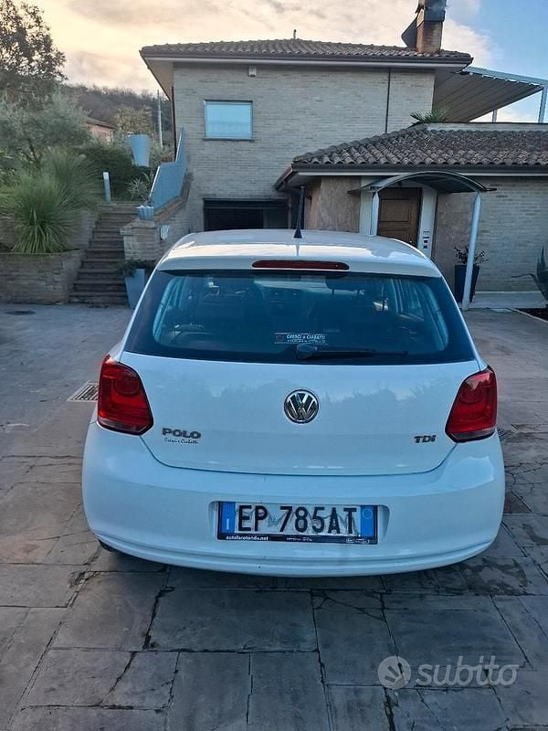 Usata VW Polo United 75 CV (55 kW) 2013 Bianco Utilitaria