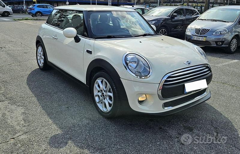 Usata Mini ONE 102 CV (75 kW) 2014 Bianco Utilitaria