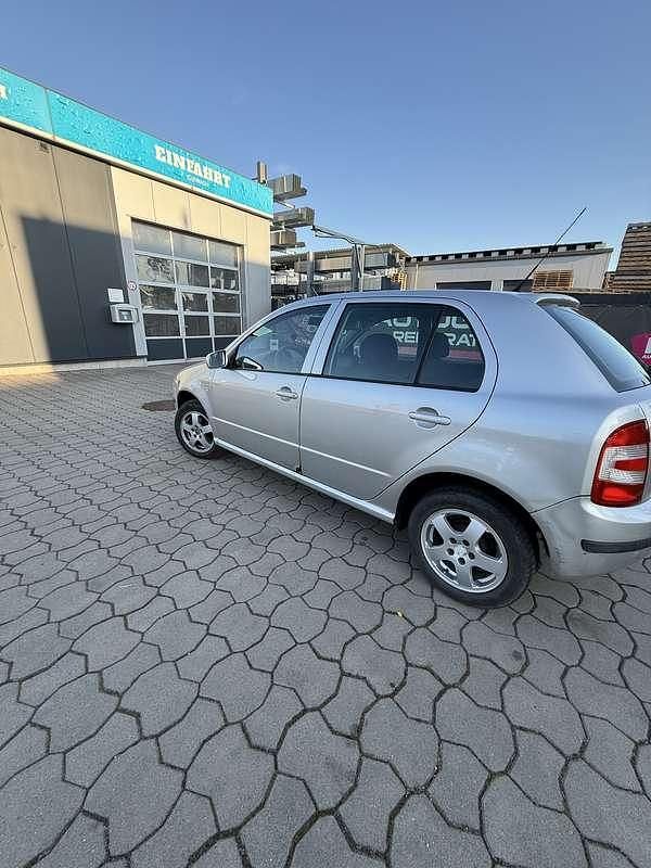 Usata Skoda Fabia Classic 64 CV (47 kW) 2006 Grigio Berlina