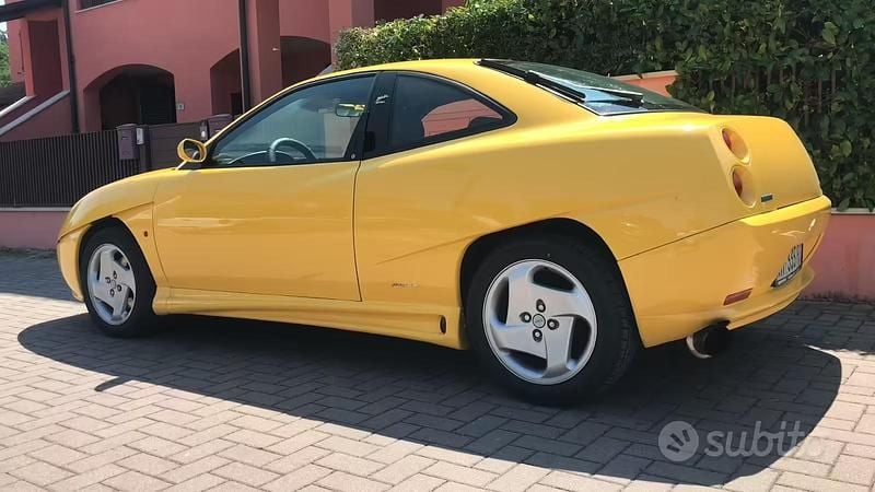 Usata Fiat Coupé 1996 Giallo Coupé
