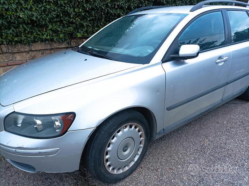 Usato 2005 Volvo V50 Diesel (600 €)