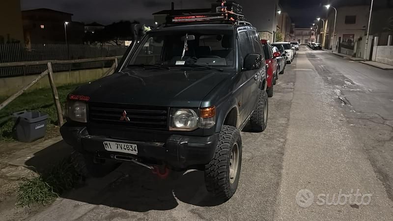 Usata Mitsubishi Pajero 1992 SUV
