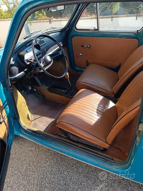 Usata Fiat 500 Lusso 15 CV (11 kW) 1970 Blu Utilitaria