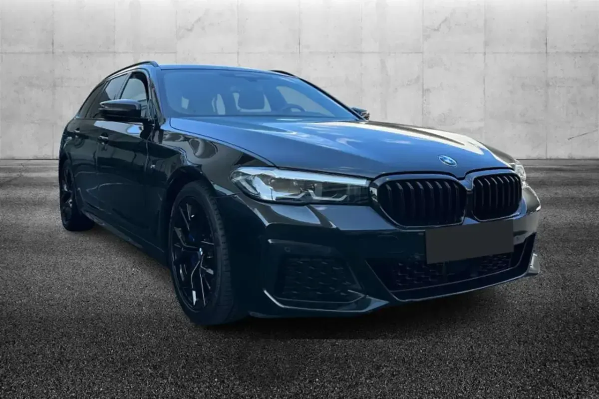 Usata BMW 520 M Sport 190 CV (139 kW) 2023 Nero Berlina
