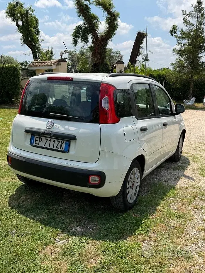 Usata Fiat Panda Lounge 75 CV (55 kW) 2013 Bianco Utilitaria