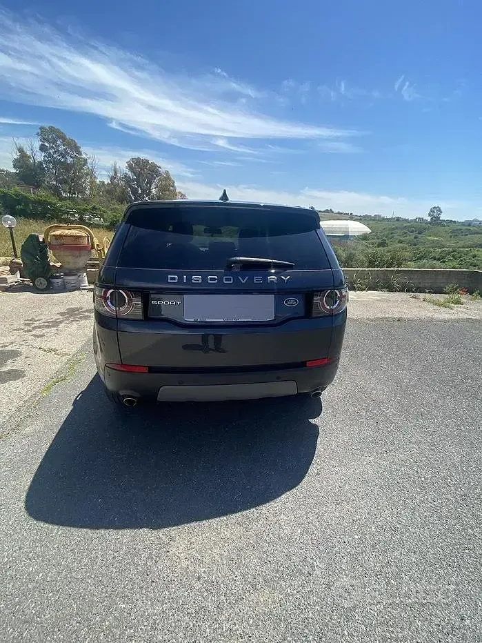 Usata Land Rover Discovery Sport SE 150 CV (110 kW) 2017 Grigio SUV