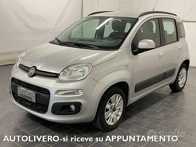 Usata Fiat Panda Lounge 69 CV (50 kW) 2018 Grigio Utilitaria