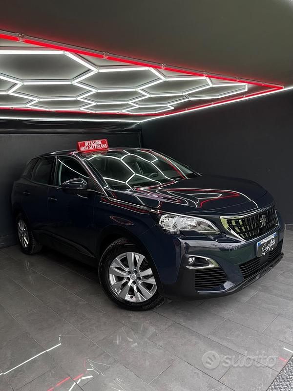 Usata Peugeot 3008 Allure 130 CV (95 kW) 2020 Blu SUV