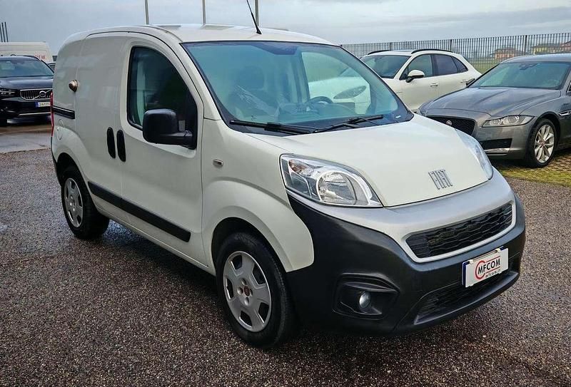 Usata Fiat Fiorino 95 CV (69 kW) 2022 Bianco Monovolume
