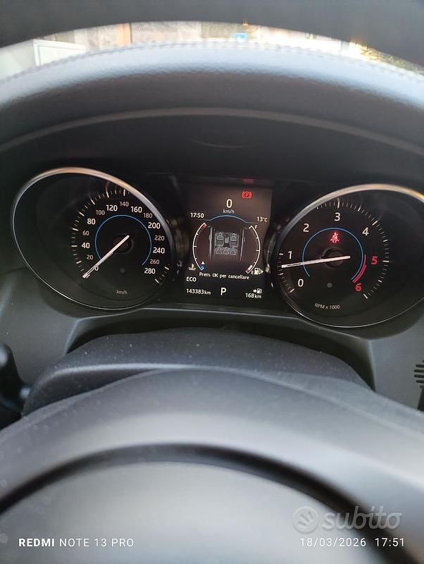 Usata Jaguar XF Prestige 180 CV (132 kW) 2017 Nero Berlina