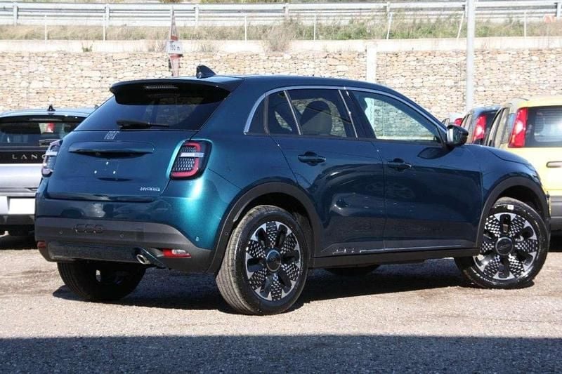 Nuova Fiat 600 La Prima 110 CV (80 kW) 2026 Nero SUV