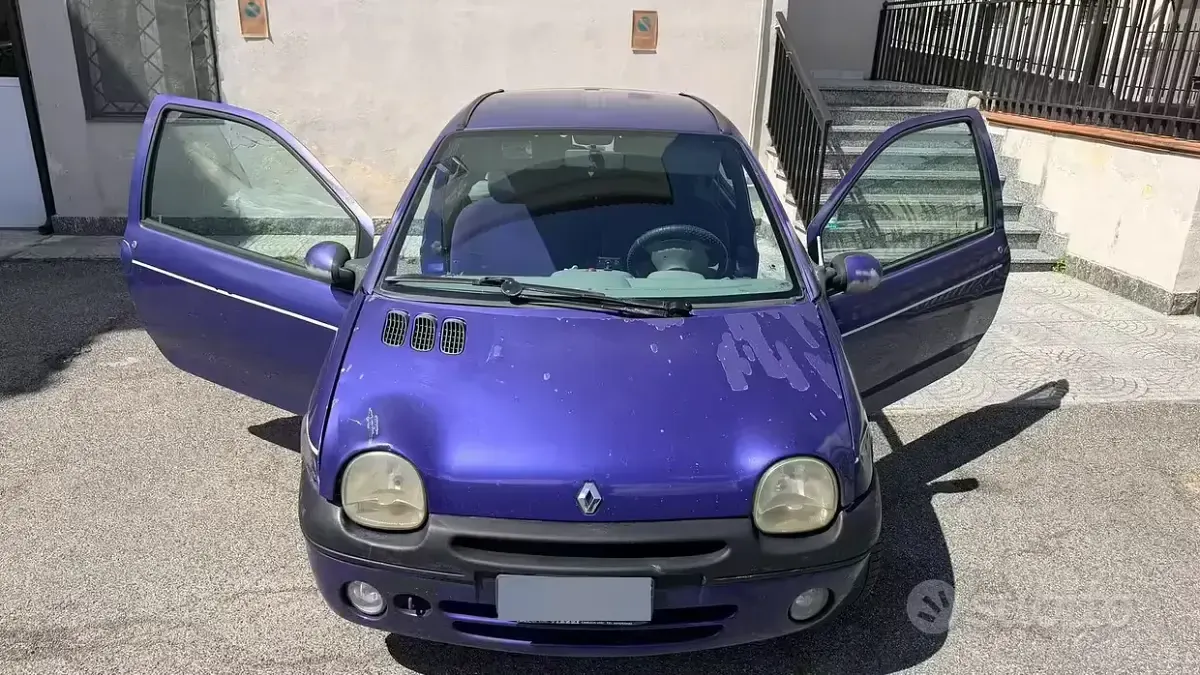 Usata Renault Twingo 58 CV (42 kW) 2000 Blu Utilitaria