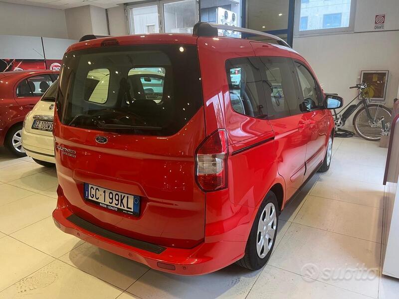 Usato 2021 Ford Tourneo Connect Diesel (15.300 €)