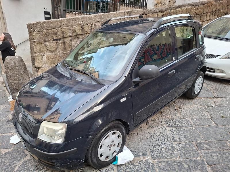 Usata Fiat Panda 60 CV (44 kW) 2011 Blu Utilitaria