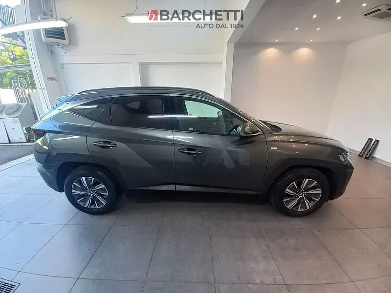 Usata Hyundai Tucson 150 CV (110 kW) 2022 Verde SUV