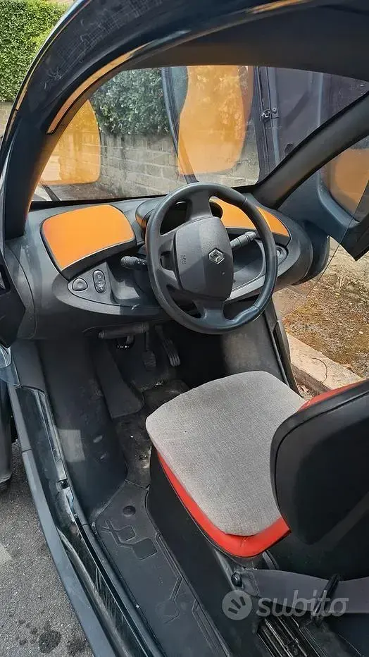 Usata Renault Twizy 13 kW (18 CV) 2012 Nero Utilitaria