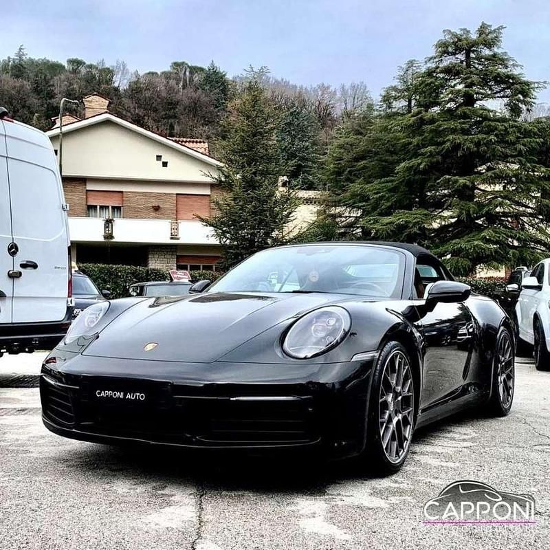 Usata Porsche 911 Carrera Cabriolet 385 CV (283 kW) 2020 Nero Cabrio