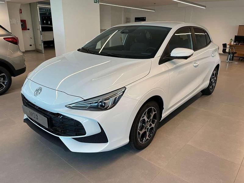 Dover white Nuova 2025 MG MG3 Luxury Due volumi | 19.400 € (Buon prezzo) - Immagine 1/4