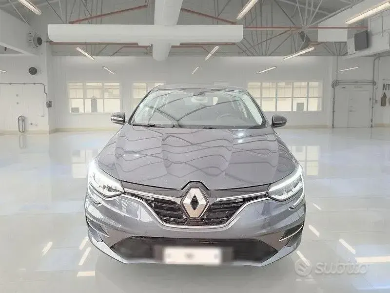 Usata Renault Mégane GrandTour Equilibre 116 CV (85 kW) 2024 Grigio Station wagon