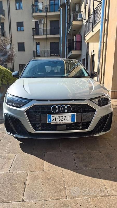 Usata Audi A1 S-Line 2024 Grigio SUV