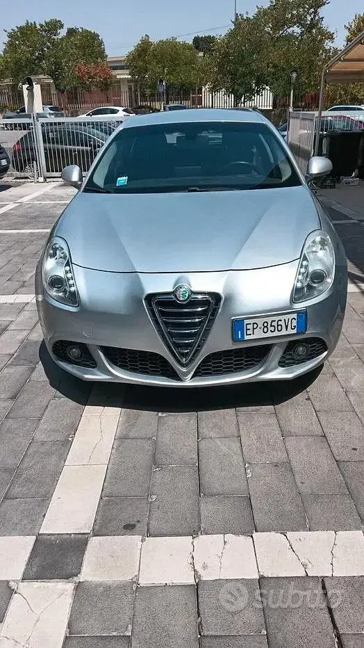 Usata Alfa Romeo Giulietta Progression 105 CV (77 kW) 2013 Grigio Utilitaria