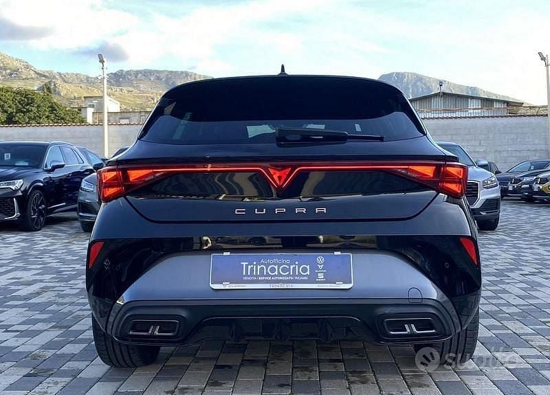 Usata Cupra Leon 150 CV (110 kW) 2025 Nero Berlina