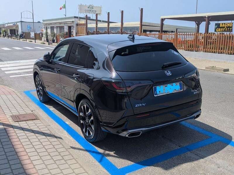 Nero Usata 2023 Honda ZR-V Advance SUV | 31.000 € (Buon prezzo) - Immagine 1/2